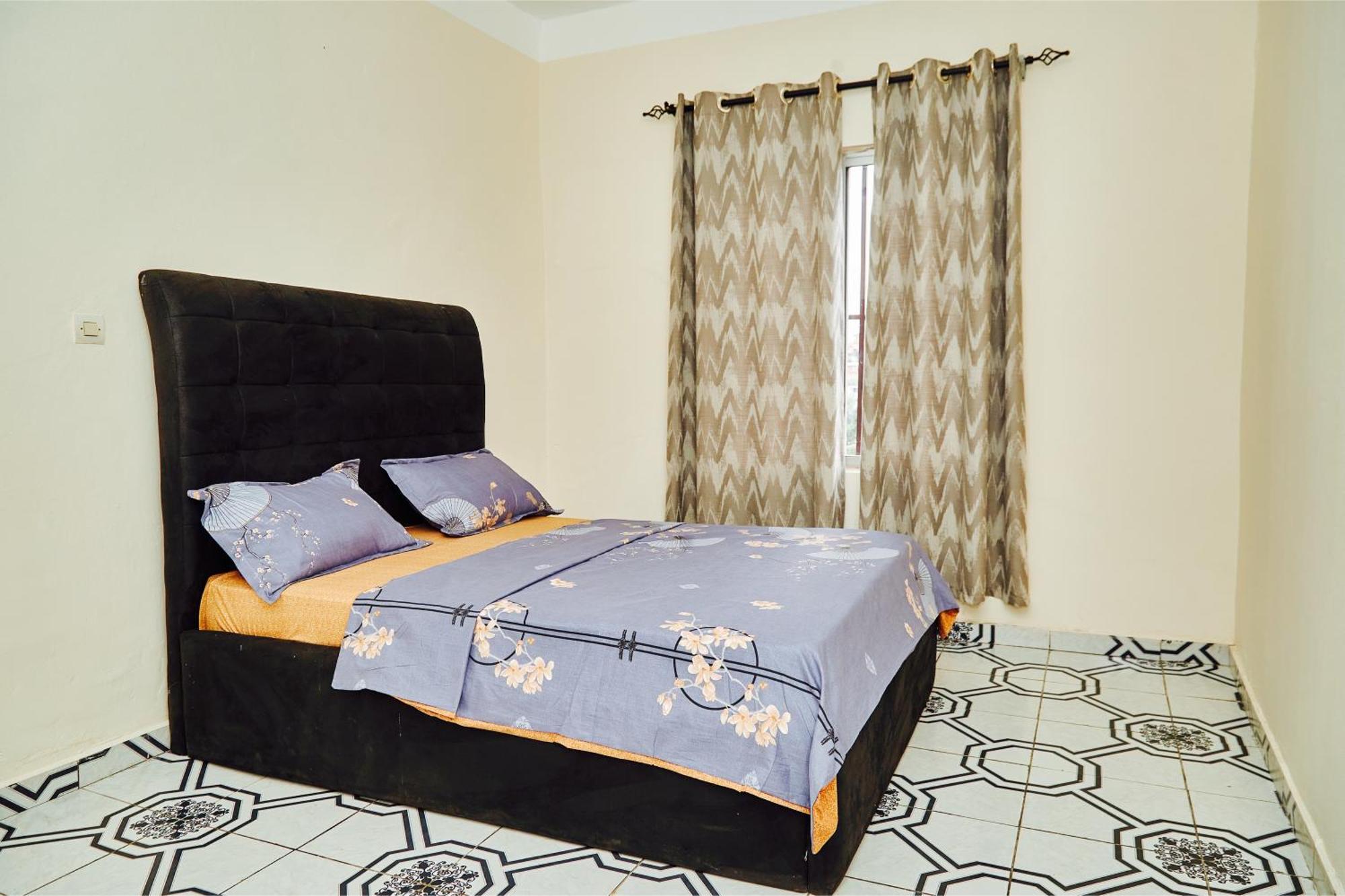 Appartement Avec Vue Panoramique Two Or Three Rooms Yaounde Bagian luar foto